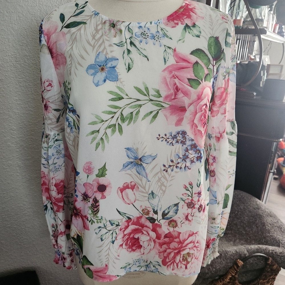Floral sheer blouse